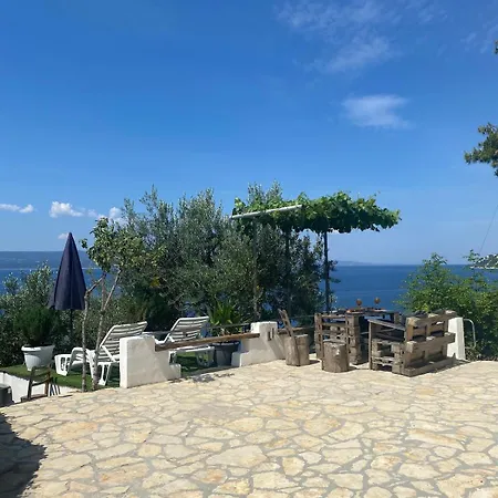 Apartmant With Sea View And Infront Писак