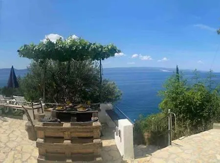 Apartmant With Sea View And Infront