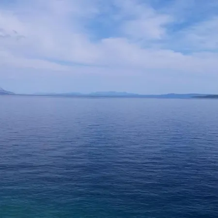 Apartamento Apartmant With Sea View And Infront Pisak