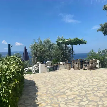 公寓 Apartmant With Sea View And Infront