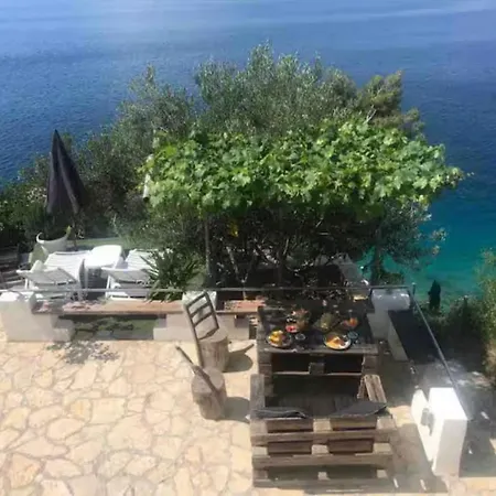 Apartmant With Sea View And Infront Апартаменти Писак